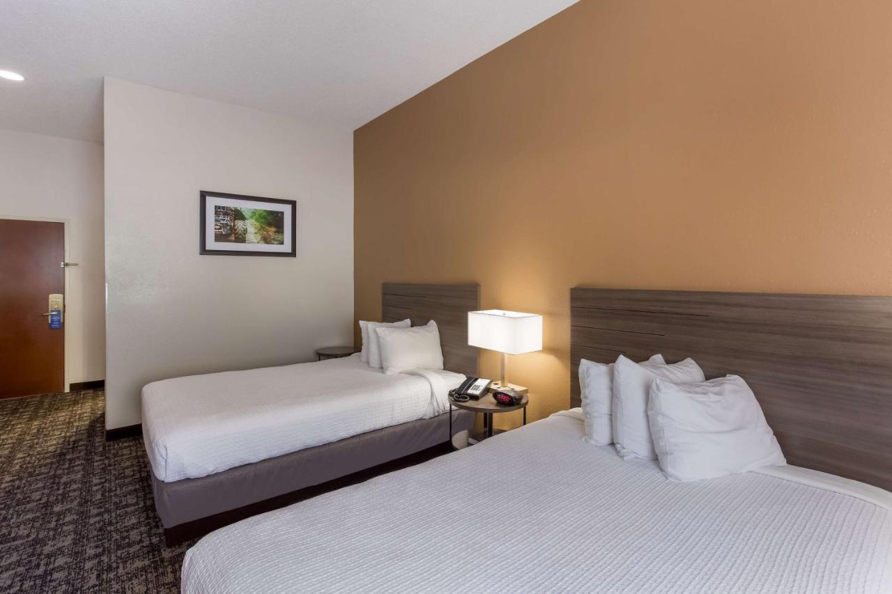 Best Western Logan Inn Chapmanville Exteriör bild